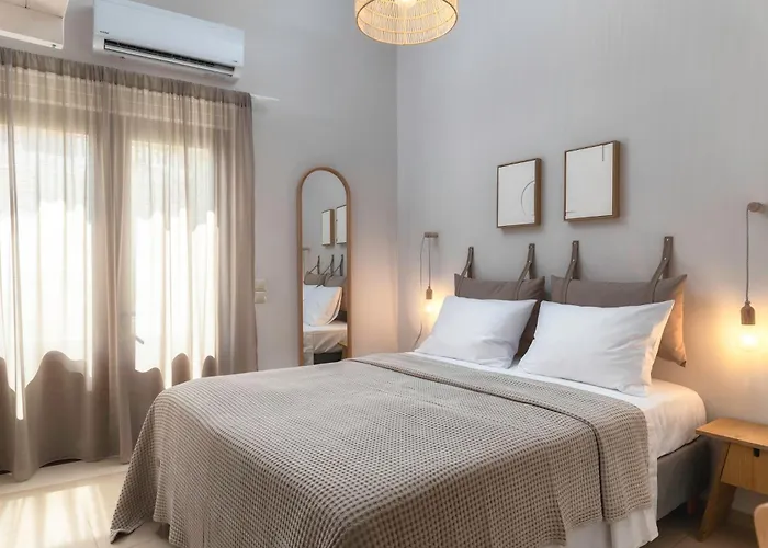Tzami Old Town Apartment
