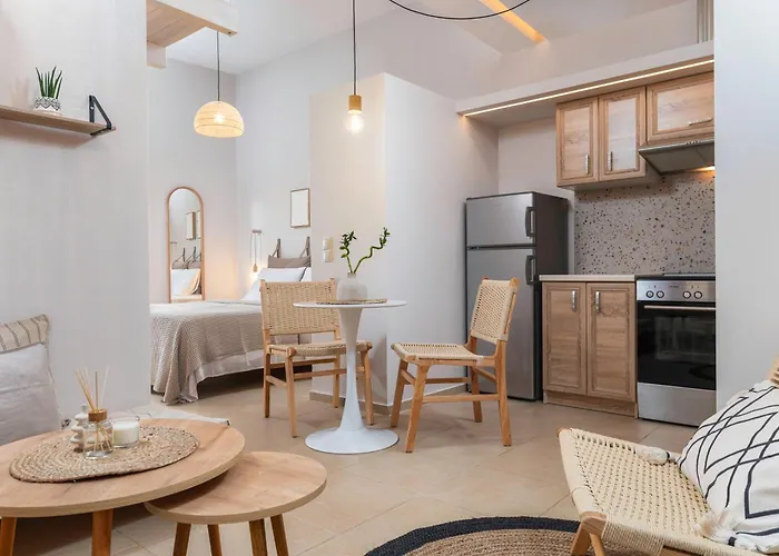 Tzami Old Town Apartment