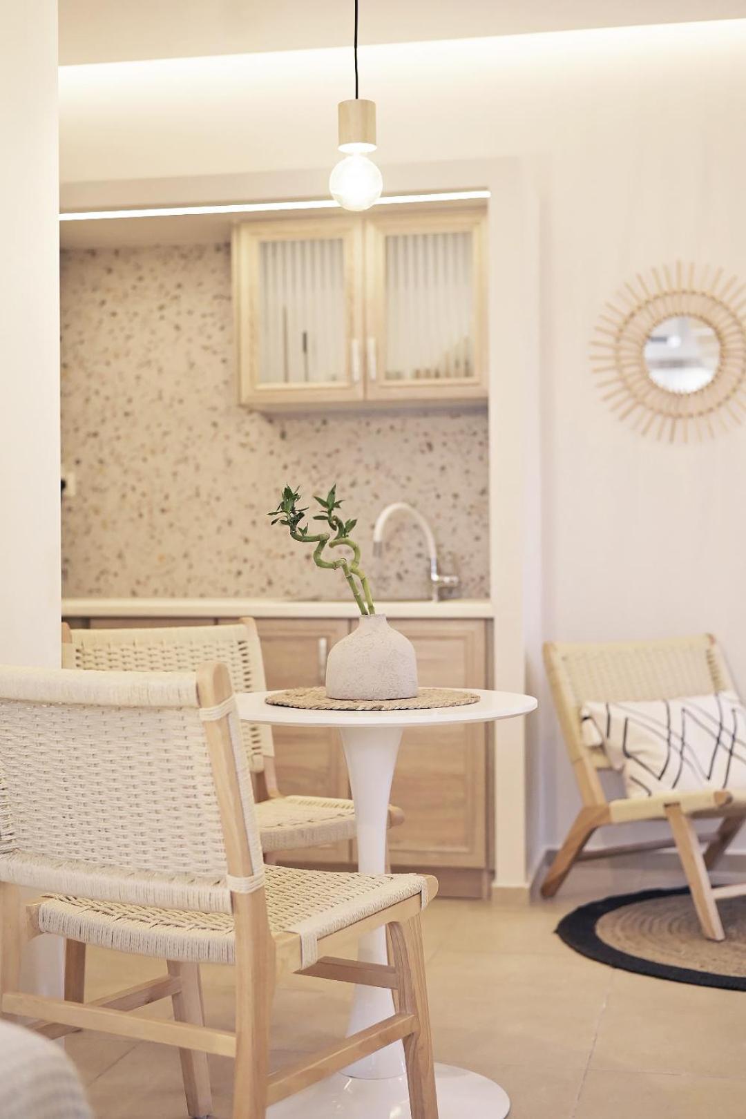 Apartment Tzami Old Town